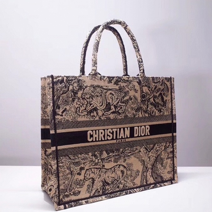 Dior Large Book Tote Bag Imitation in Blue Toile de Jouy Embroidery angle 4