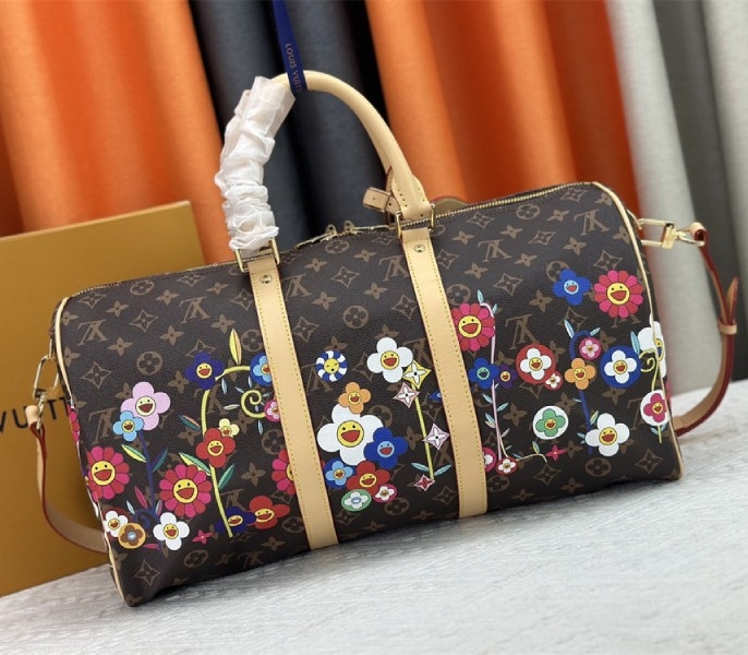 LV X TM Monogram Canvas Keepall Bandouliere 45 angle 3