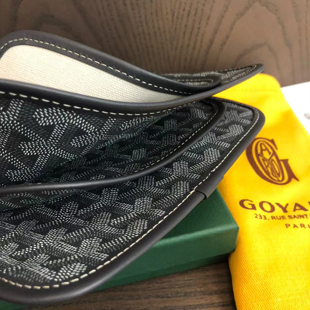 Goyard Plumet angle 4