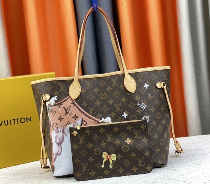 Louis Vuitton Monogram Canvas Neverfull MM Tote With Cat Print angle 2
