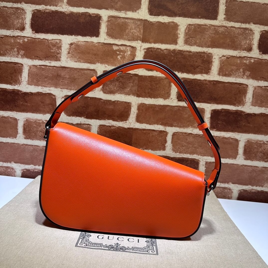 Gucci Horsebit 1955 Small Shoulder Bag angle 3