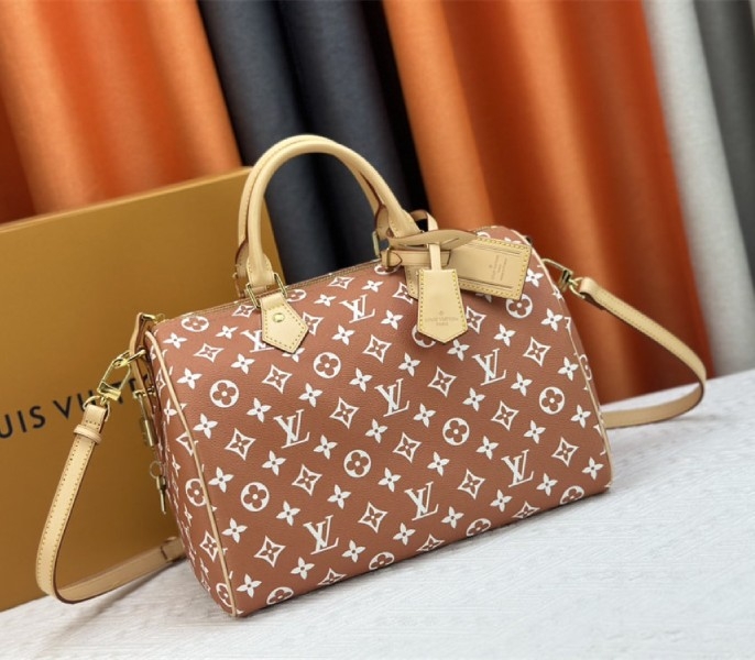 Louis Vuitton Speedy P9 Bandouliere 30 Bag In Camel angle 2