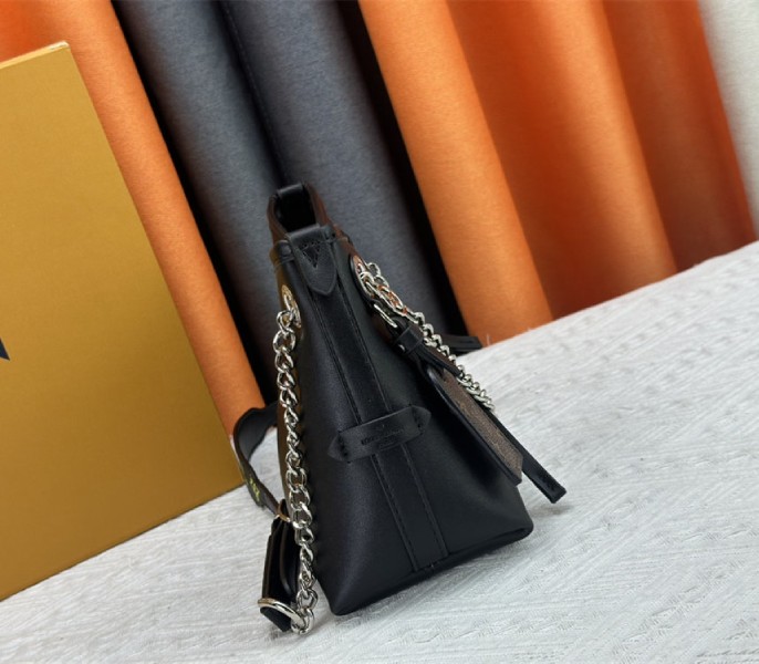 Louis Vuitton X TM CarryAll Vibe BB In Black angle 4