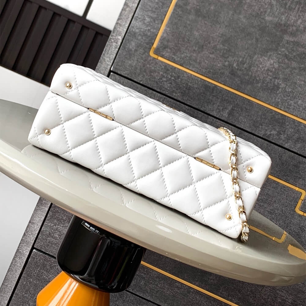 CHANEL Box Pack(High-end grade) angle 4