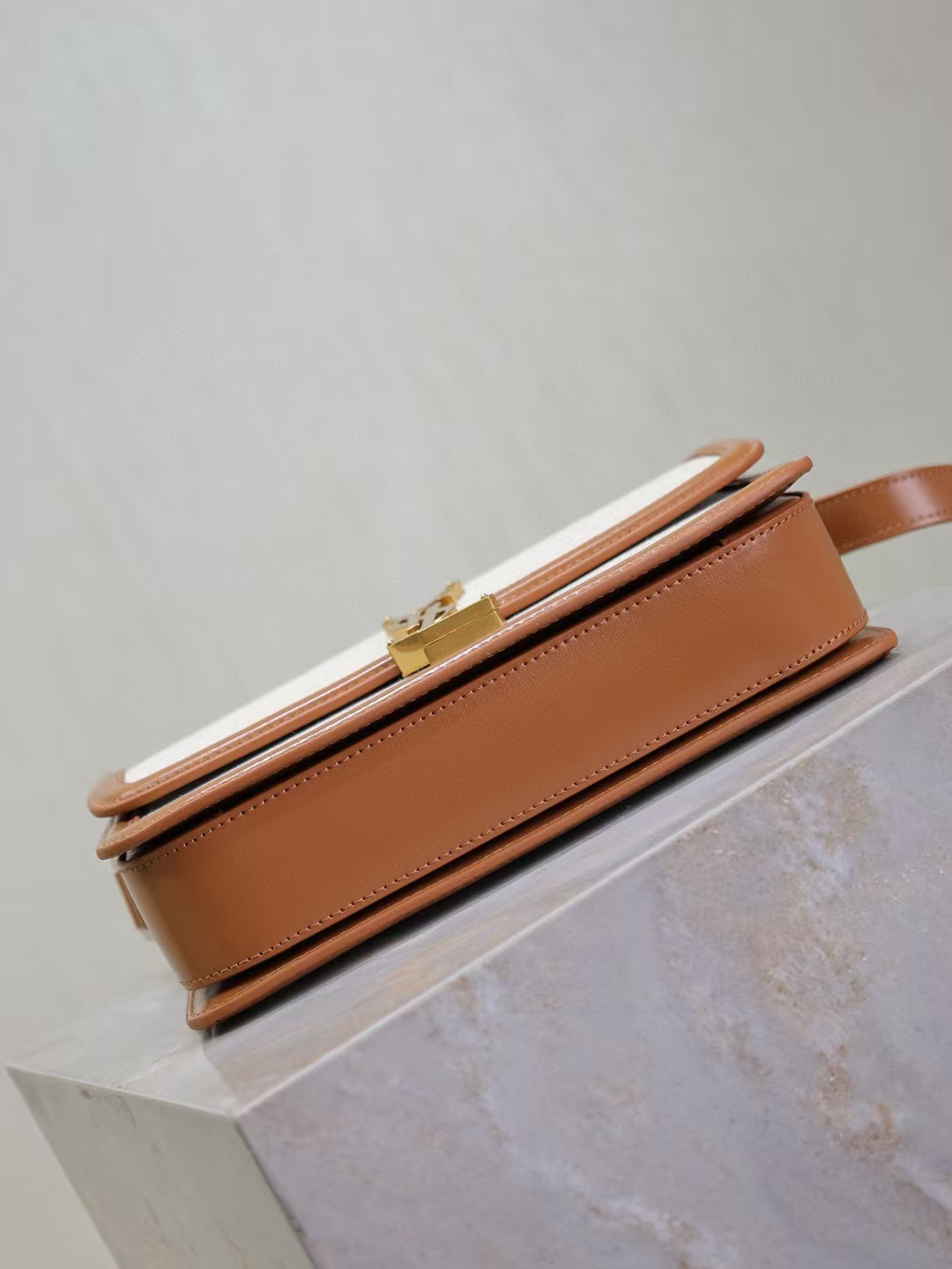 SOLFERINO MEDIUM SATCHEL IN BOX SAINT LAURENT LEATHER angle 5