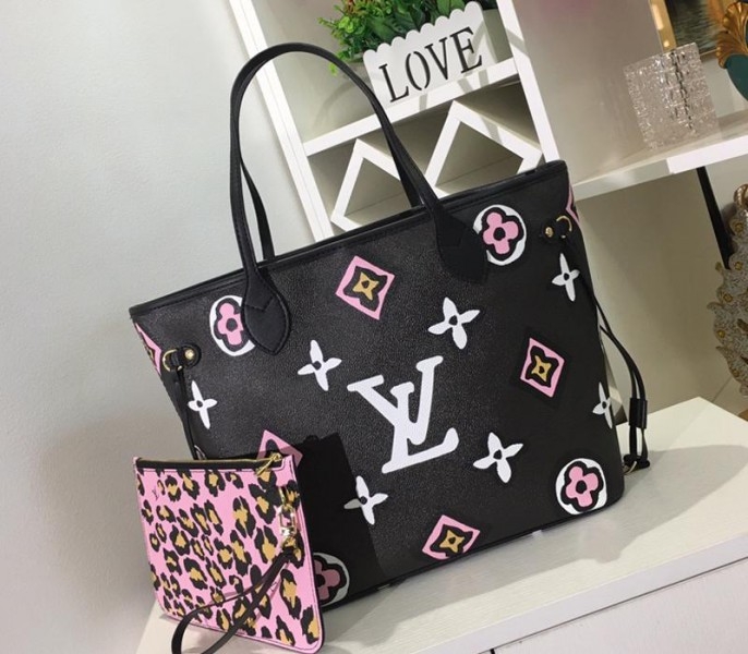 Louis Vuitton Wild At Heart Neverfull MM Bag In Black angle 2
