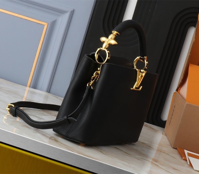 Louis Vuitton Capucines BB Handbag In Black angle 3