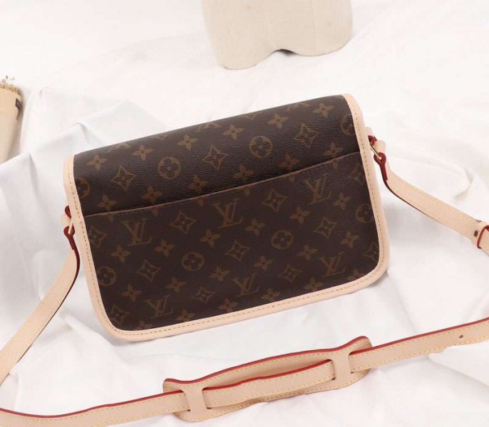 Louis Vuitton Monogram Canvas Sologne PM Bag angle 5