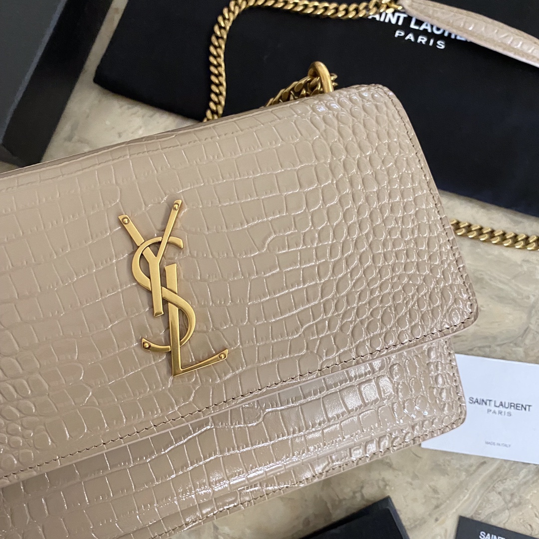 MANHATTAN MEDIUM SHOPPING BAG IN BOX SAINT LAURENT LEATHER angle 2
