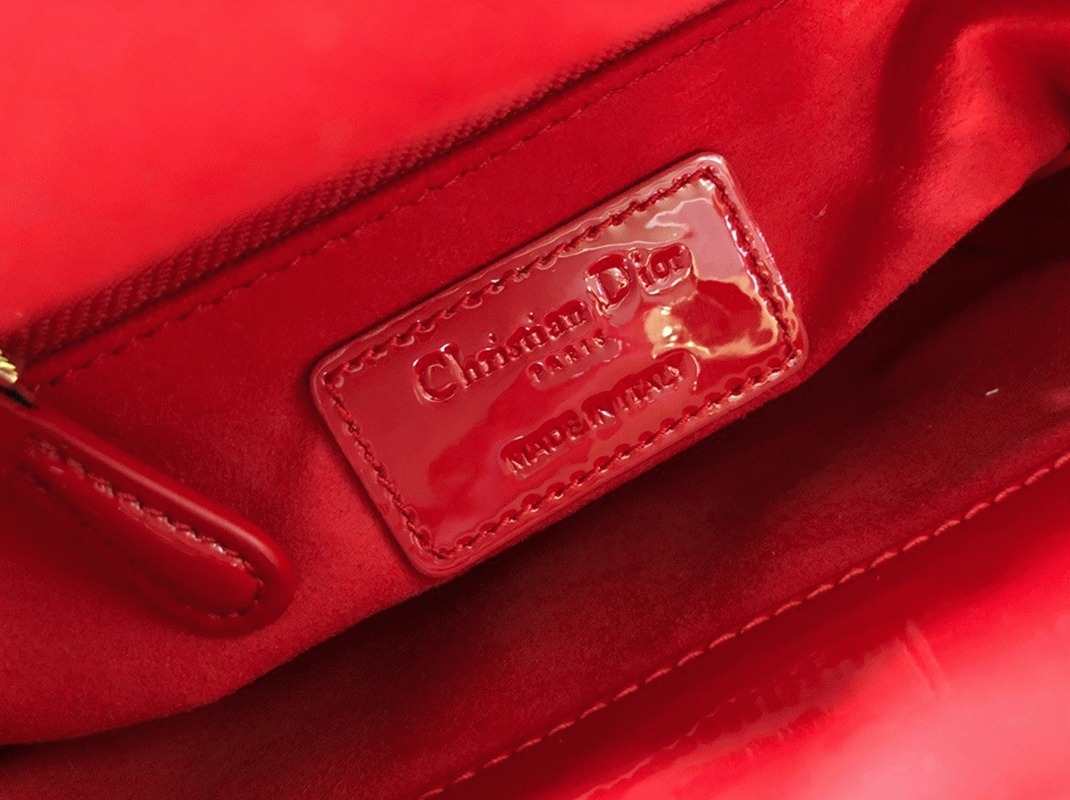Dior Lady Dior Mini Chain Bag Knockoff with Chain in Red angle 3