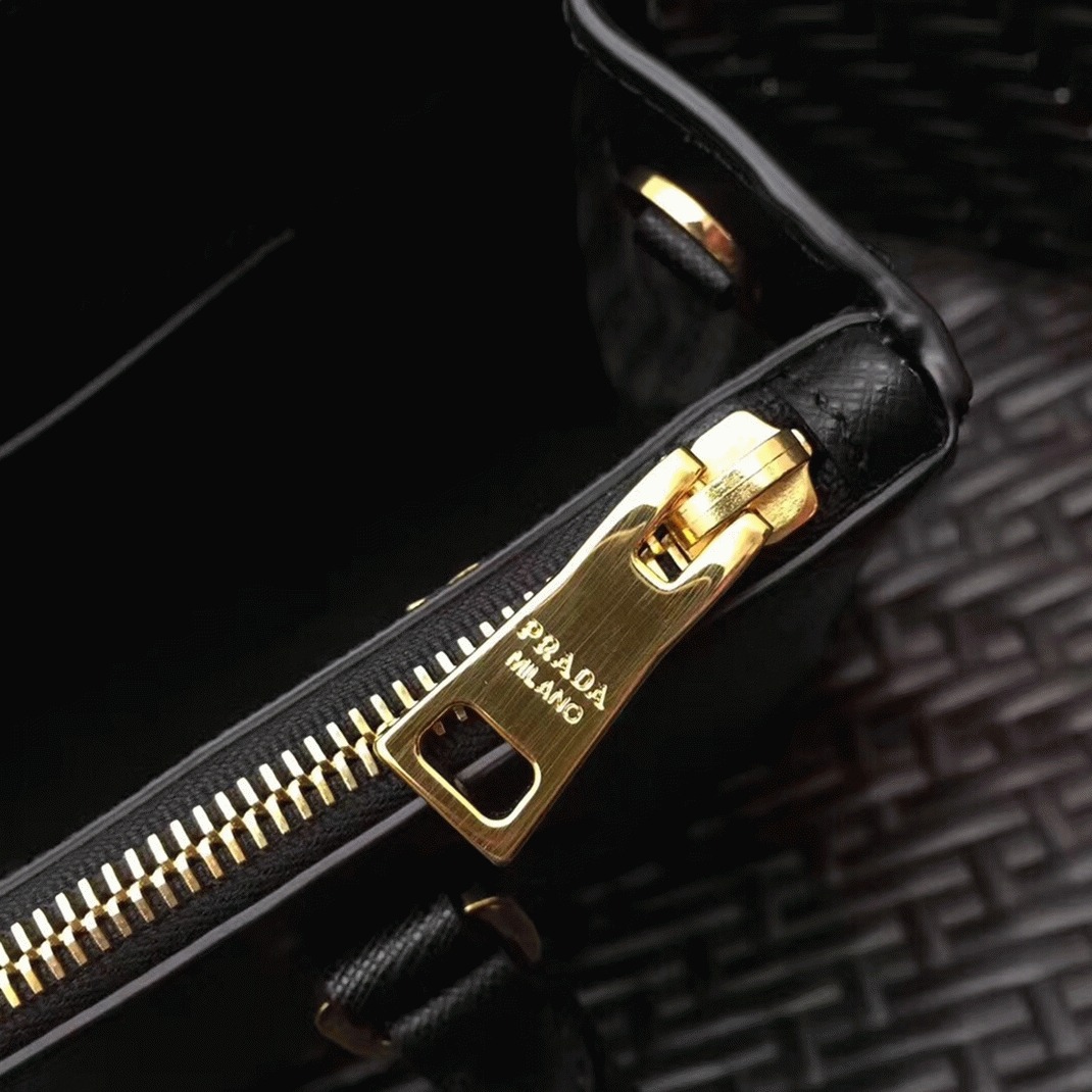Prada Galleria Medium Bag Replica in Black angle 2