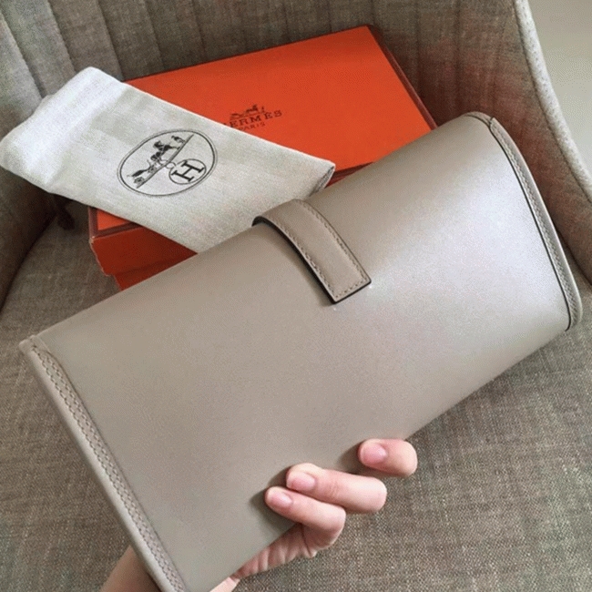 Grey Fake Hermes Jige Elan 29 Chic Neutral Clutch angle 4