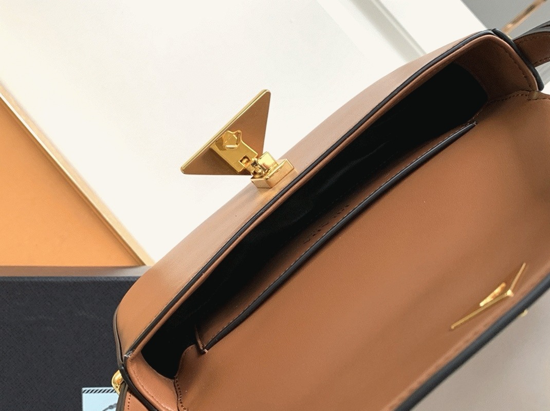 Prada Shoulder Bag Knockoff in Cognac Smooth Calfskin angle 4