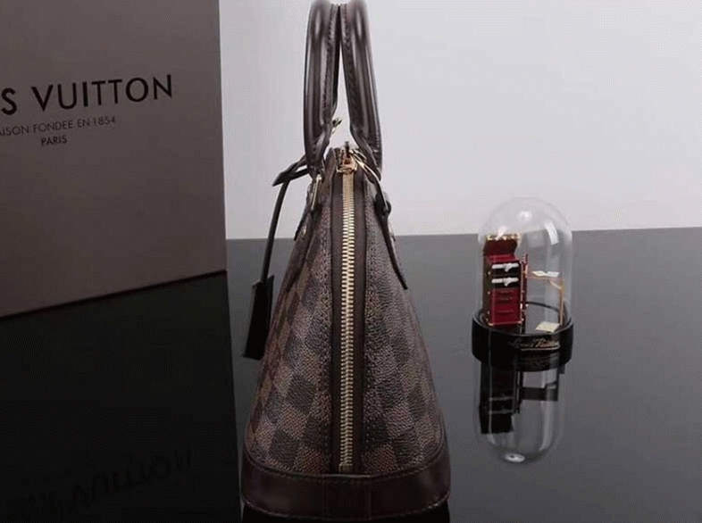 Louis Vuitton Damier Ebene Canvas Alma BB Handbag angle 5