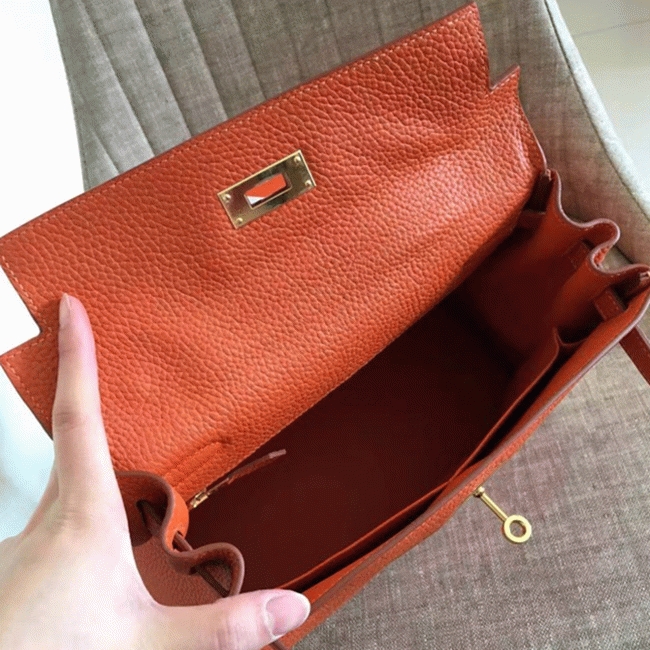 Orange Clemence Knockoff Hermes Kelly Retourne 32cm Bold Tote angle 4