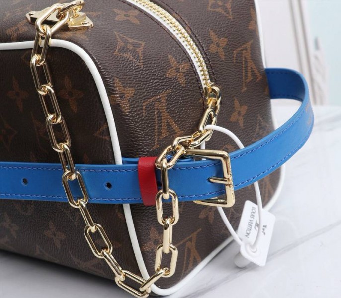 Louis Vuitton X NBA Cloakroom Dopp Kit Bag angle 3