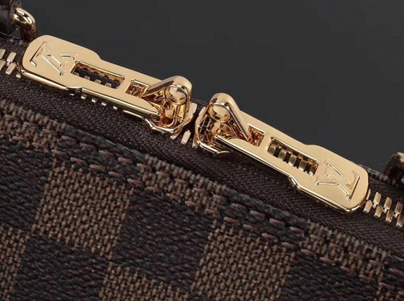 Louis Vuitton Damier Ebene Canvas Alma BB Handbag angle 2