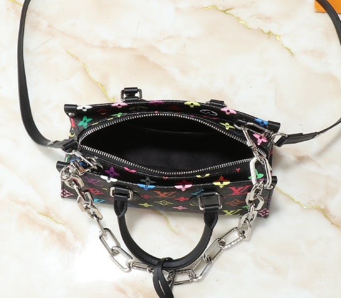 LV X TM Multicolored Onthego East West Chain In Black angle 5