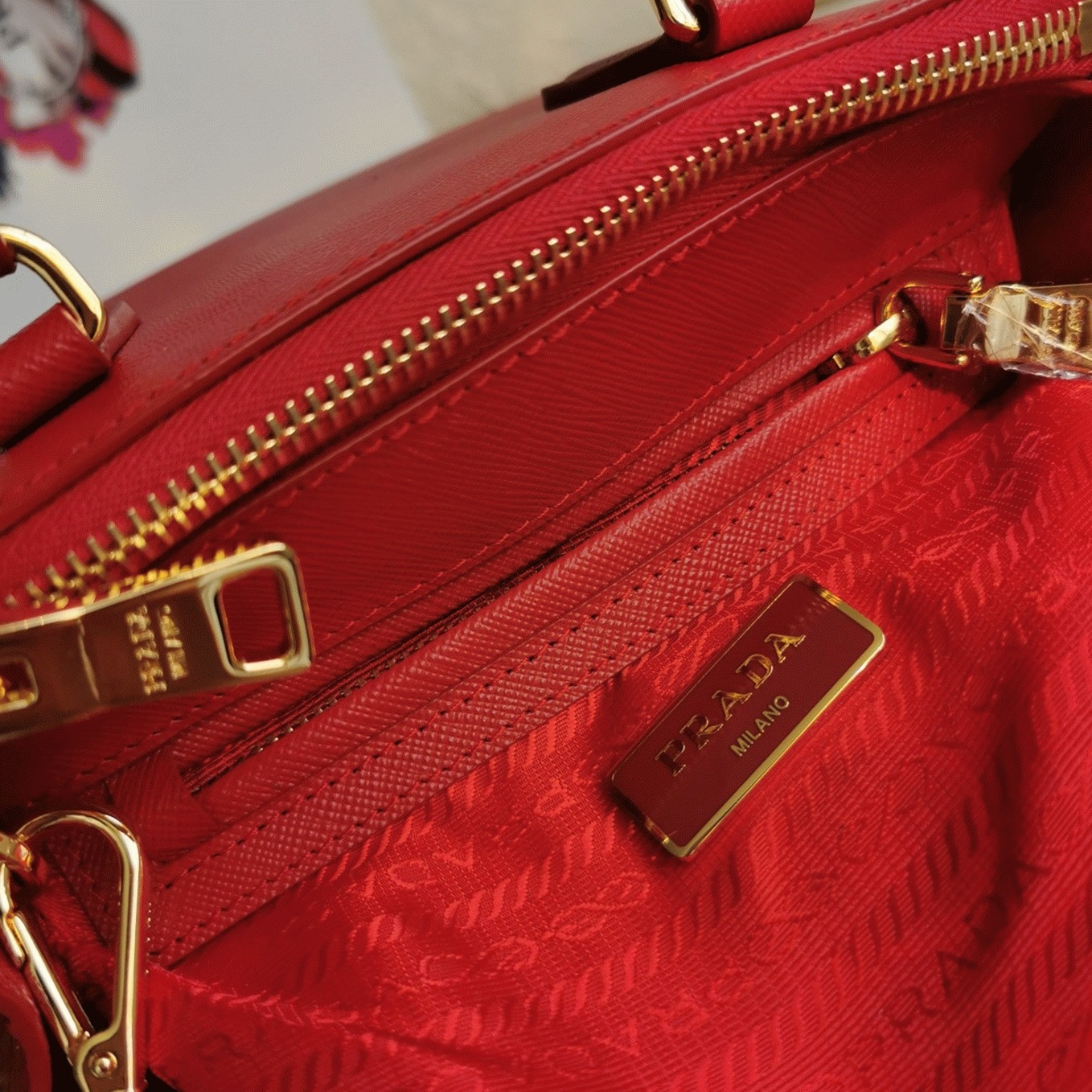 Red Prada Mini Galleria Bag Replica angle 4