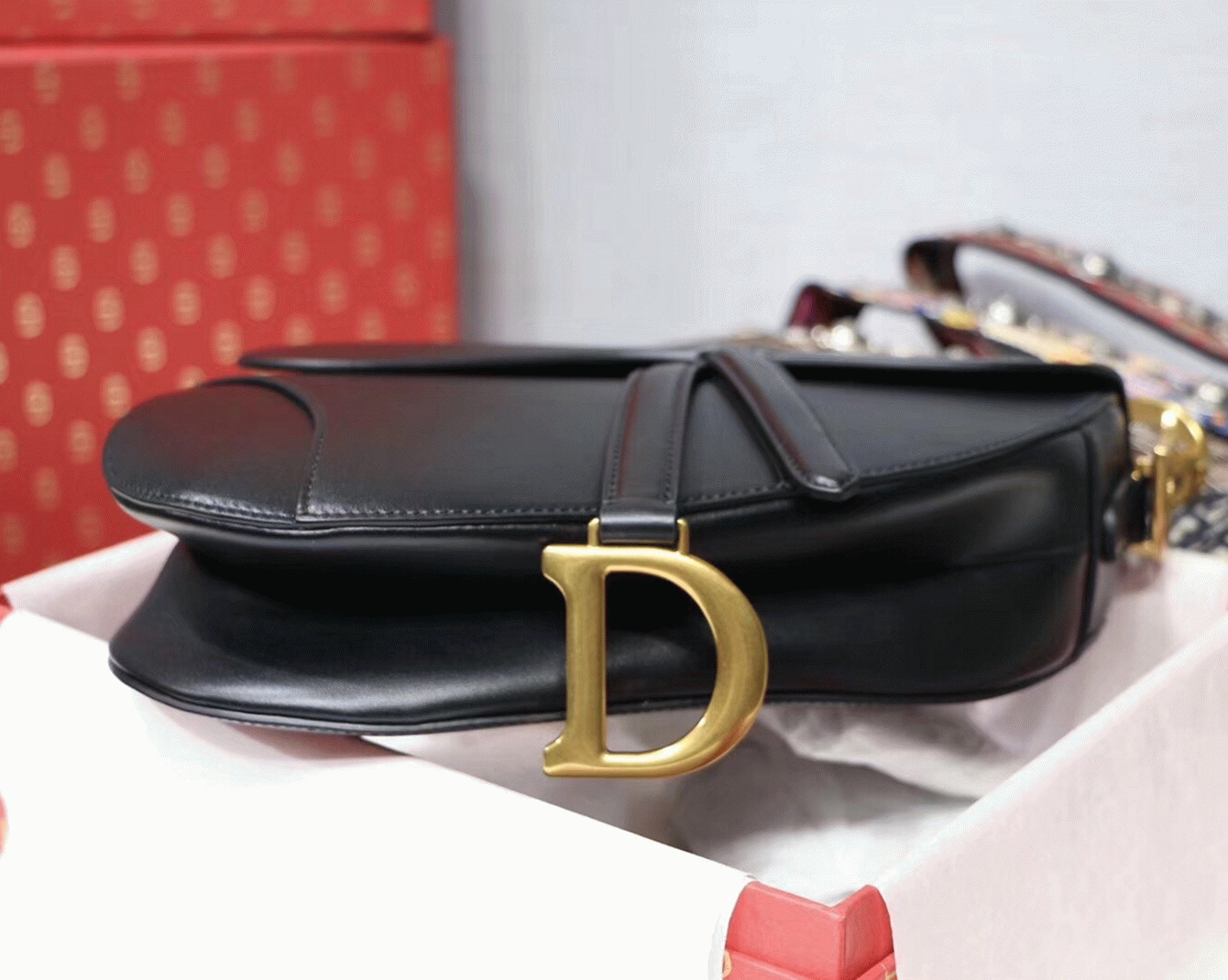 Dior Saddle Bag Fake in Black Smooth Calfskin angle 3
