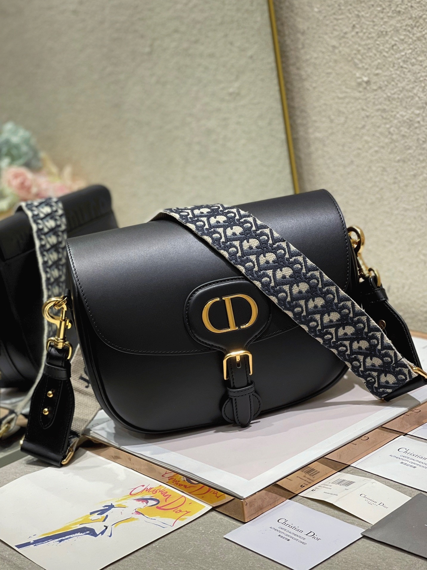 Dior Bobby Large Bag Fake in Black angle 4