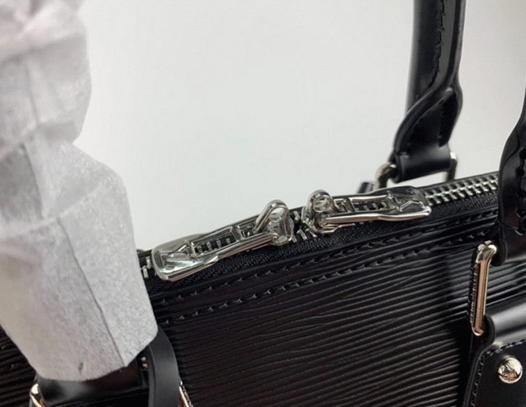 Louis Vuitton Epi Leather Alma PM Jacquard Strap Handbag In Black angle 2