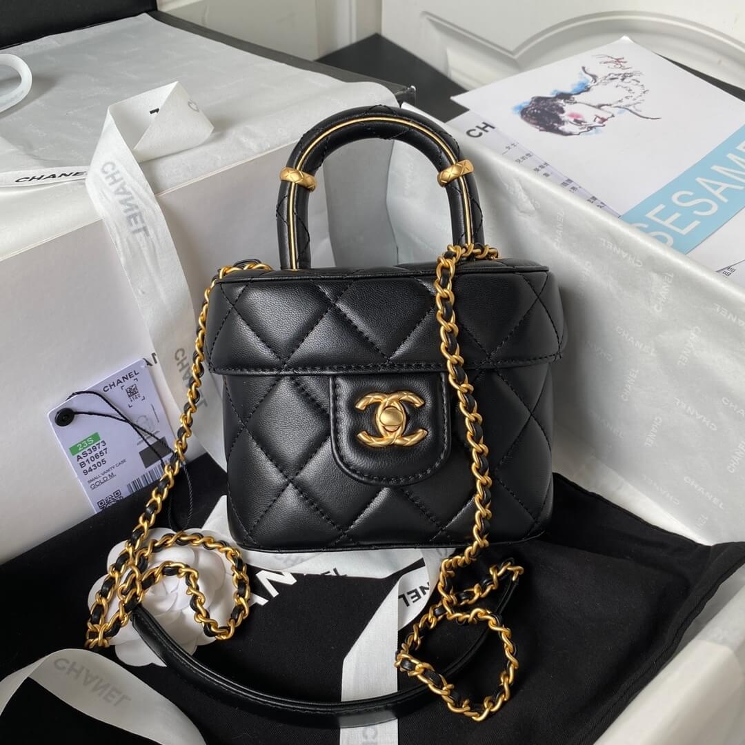 Chanel 23S handle cosmetic bag(high-end grade)