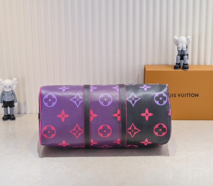 LV Spring 2022 Keepall 45 Travel Bag In Midnight Fuchsia angle 4