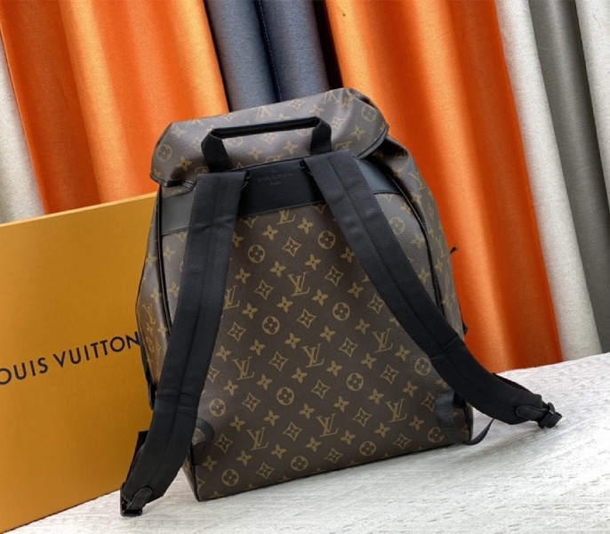 Louis Vuitton Monogram Canvas Montsouris Backpack In Black angle 4