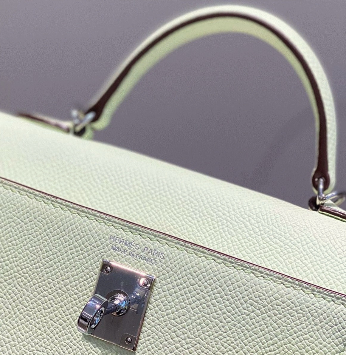 Hermes Kelly Mini II Bag Replica in Vert Fizz angle 5