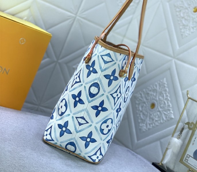 Louis Vuitton LV By The Pool Monogram Tiles Canvas Neverfull MM Tote In Lagoon Blue angle 5