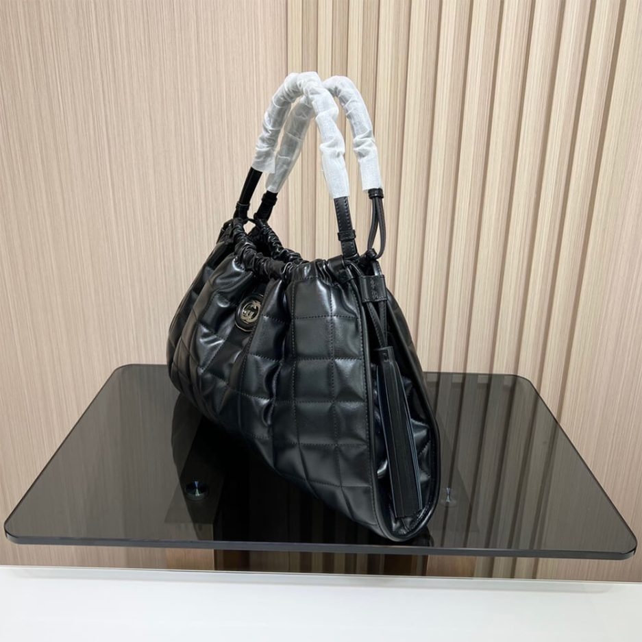 Gucci Deco medium tote bag(HIGH-END GRADE) angle 2