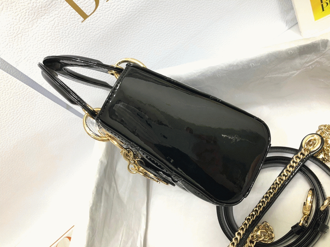 Dior Lady Dior Mini Chain Bag Replica with Chain in Black angle 2