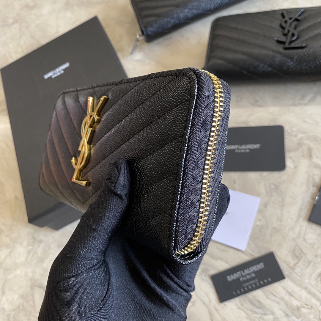 YSL WALLET angle 5