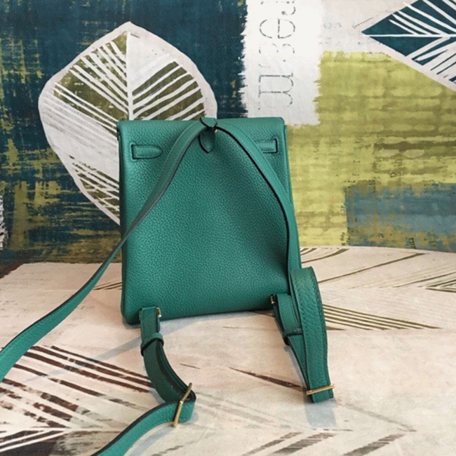 Malachite Clemence Replica Hermes Kelly Ado PM Backpack angle 3