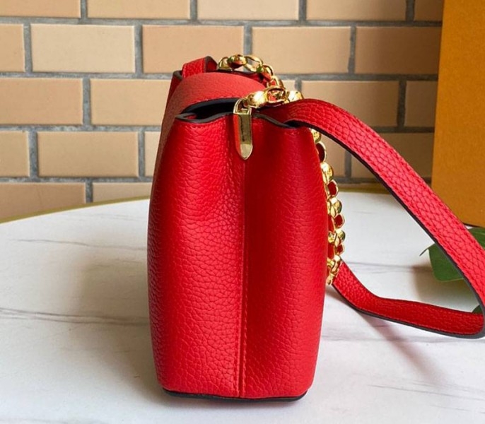 Louis Vuitton Capucines Mini Chain Bag In Red angle 4