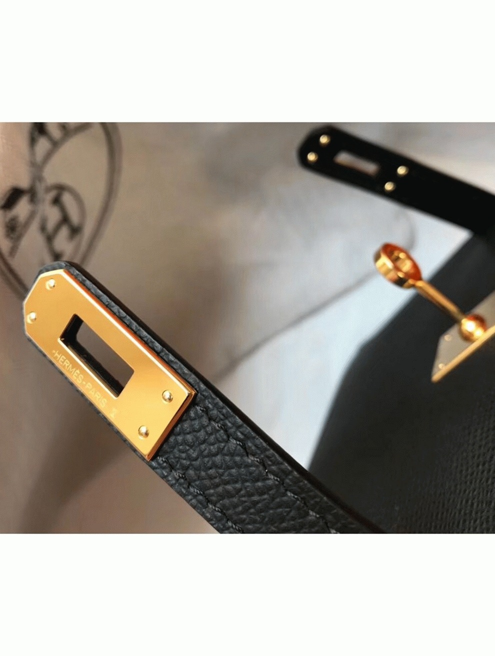 Hermes Kelly Mini II Bag Replica in Black angle 3