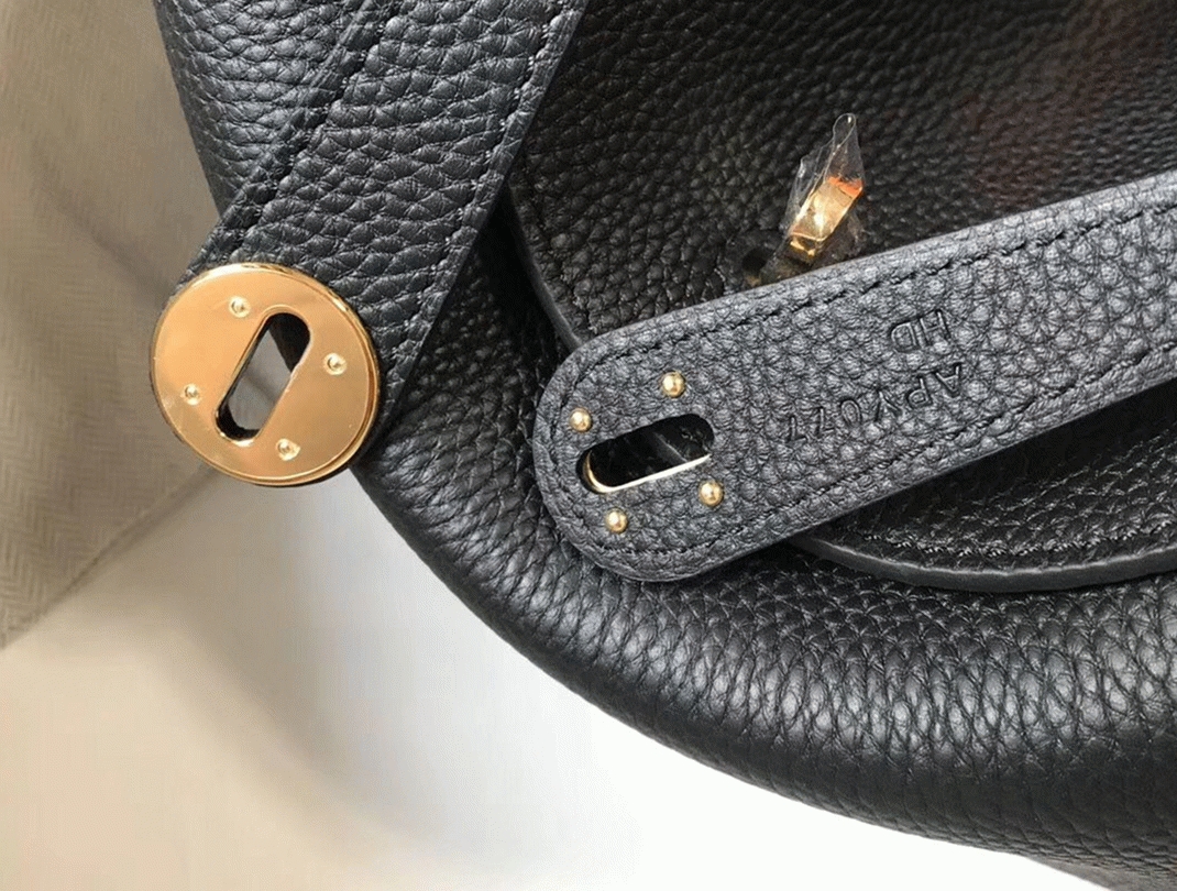 Fake designer Hermes Lindy 30cm bag in black color