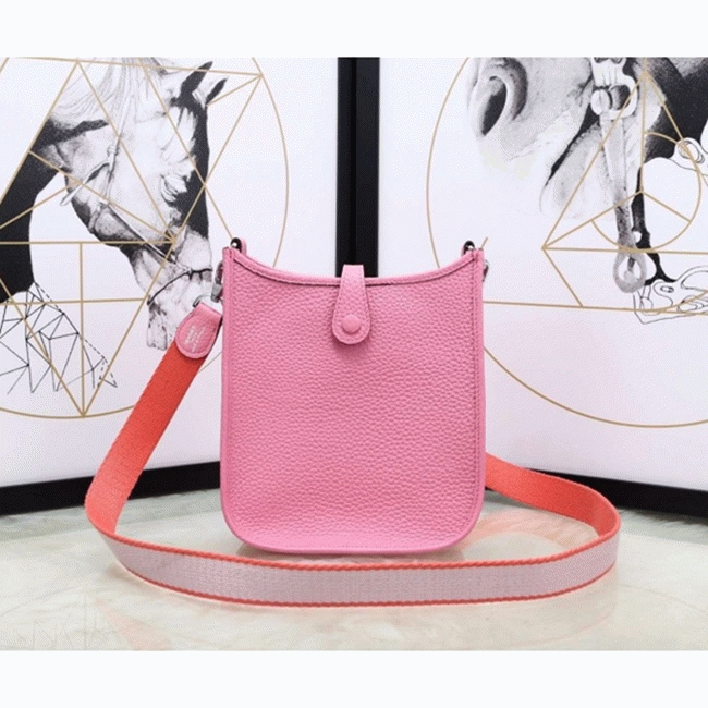 Pink Evelyne II TPM Messenger Bag Knockoff AAA Hermes Mini Bag angle 2