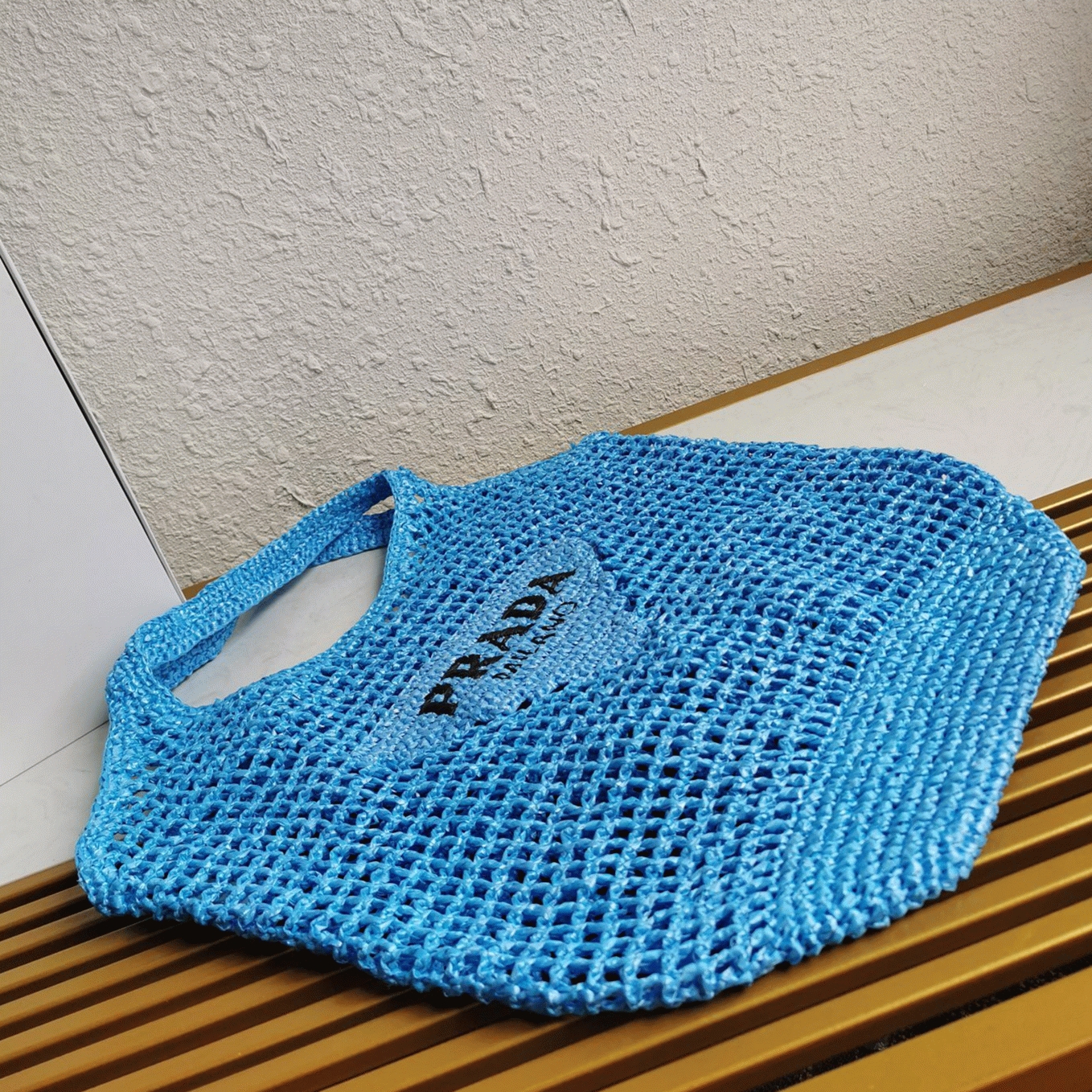 Prada Large Tote Bag in Blue Woven Raffia angle 5