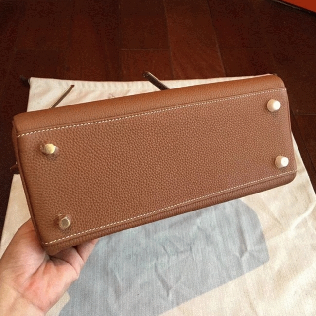 Gold Clemence Knockoff Hermes Kelly Retourne 28cm Classic Bag angle 4