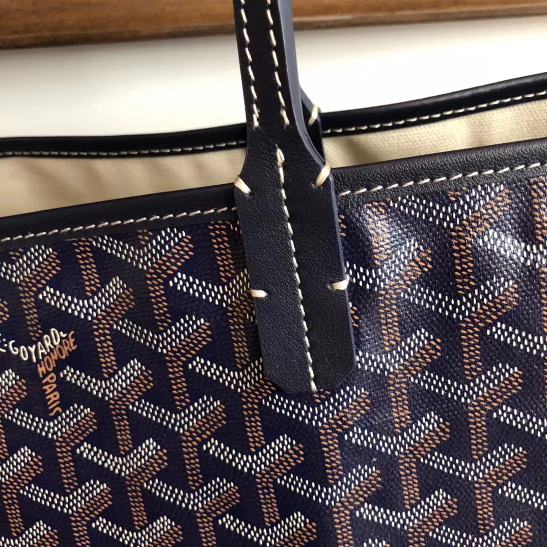 Goyard Tote MM angle 4