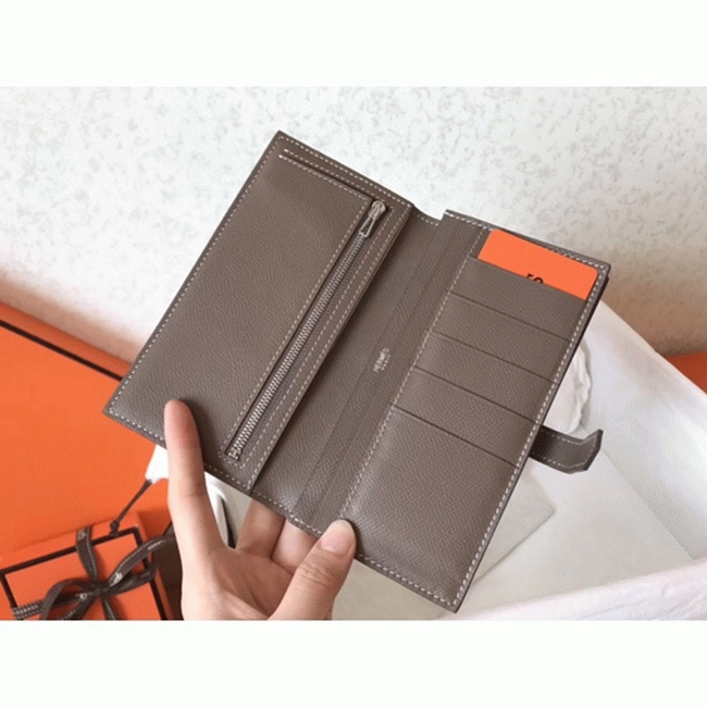 Ultraviolet Taupe Knockoff Hermes Bearn Wallet angle 3