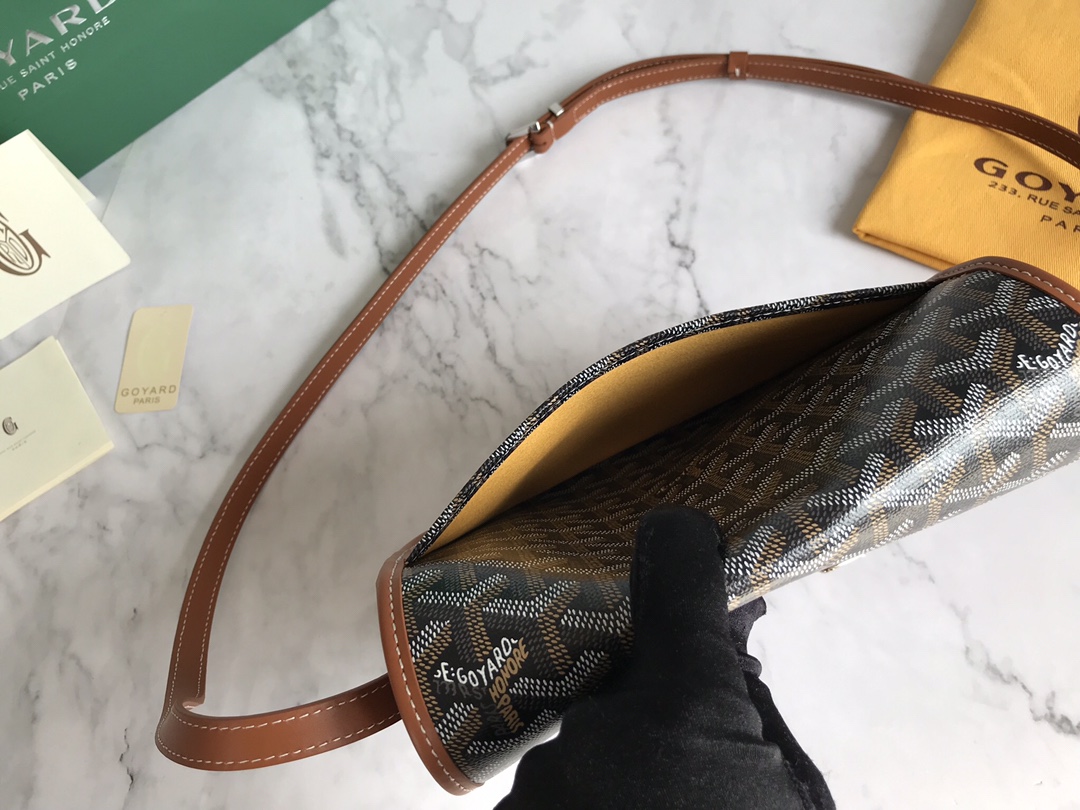 Goyard Belvédère angle 5