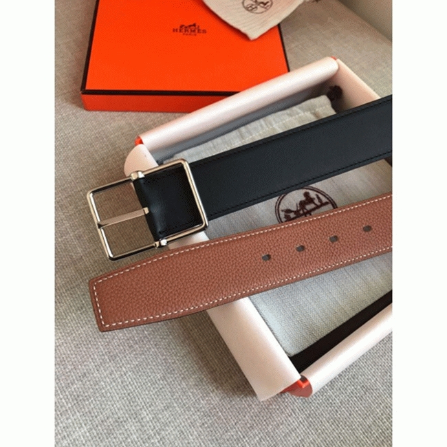 Replica Hermes reversible saddle style belt in brown angle 4