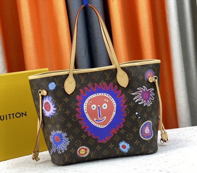 Louis Vuitton X YK Monogram Canvas Neverfull MM Tote With Faces Print angle 4
