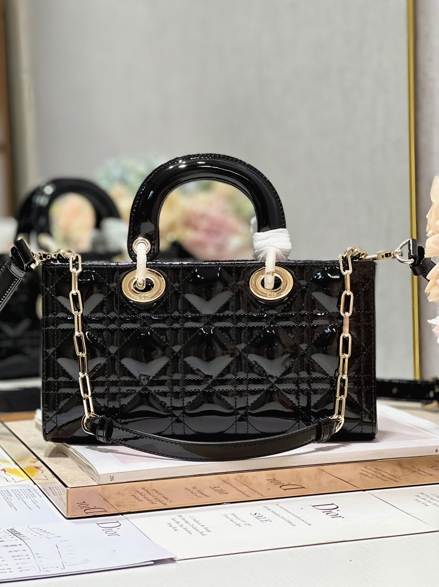 Dior Lady D-Joy Medium Bag Faux in Black Patent Cannage Calfskin angle 5