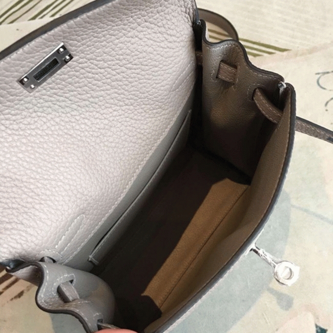 Gris Asphalt Clemence Replica High Quality Hermes Kelly Ado PM Bag angle 3