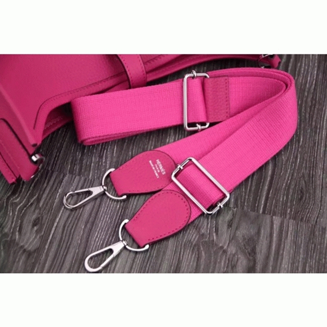 Rose Red Evelyne III PM Bag Replica AAA Hermes Statement Crossbody angle 4