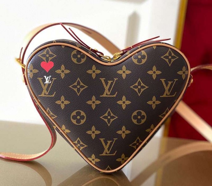 Louis Vuitton Monogram Canvas Game On Coeur Bag